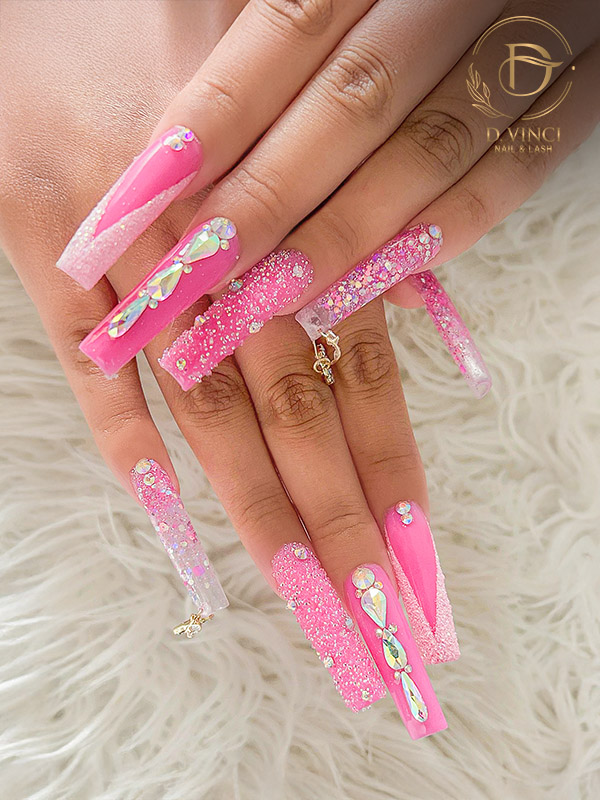 D. Vinci Nail & Lash